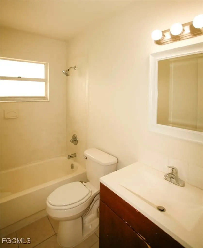 122 Gordon Avenue S Lehigh Acres FL 33973
