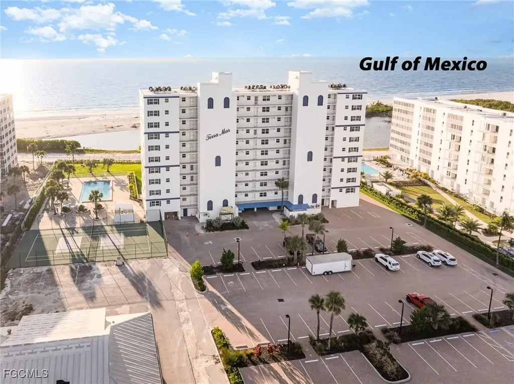 Fort Myers Beach FL, 7100 Estero Boulevard, Unit 706