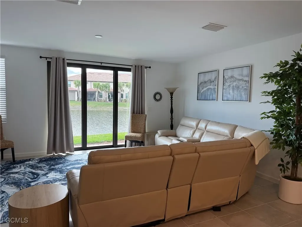 1663 Lake Jessup Circle Cape Coral FL 33909