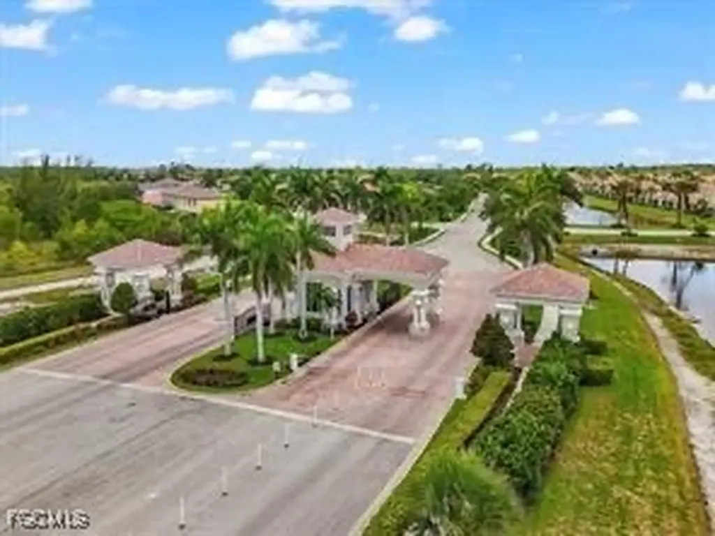 1663 Lake Jessup Circle Cape Coral FL 33909