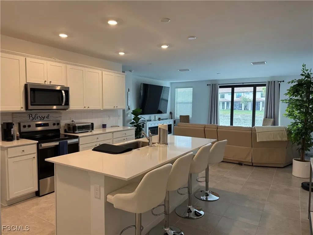 1663 Lake Jessup Circle Cape Coral FL 33909