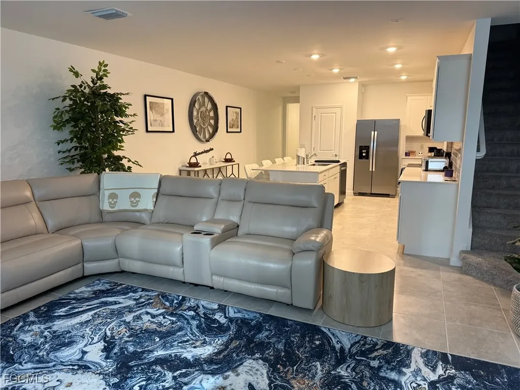 1663 Lake Jessup Circle Cape Coral FL 33909