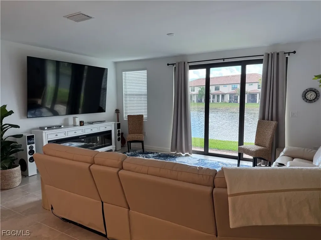 1663 Lake Jessup Circle Cape Coral FL 33909