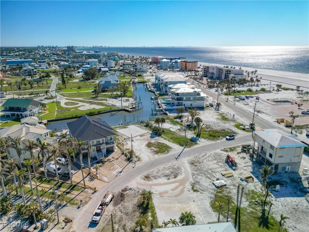 581 Carlos Circle Fort Myers Beach FL 33931