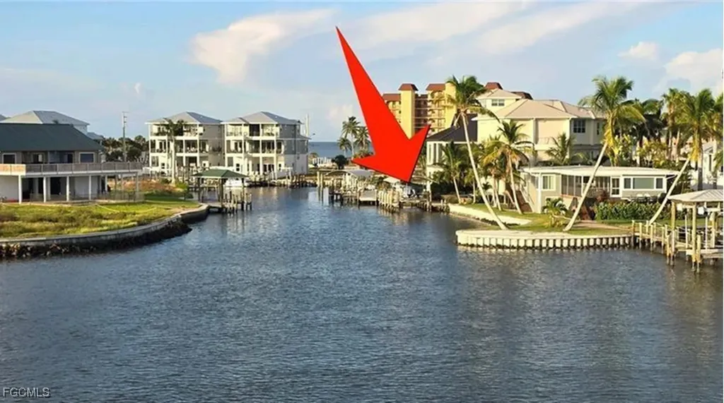 581 Carlos Circle Fort Myers Beach FL 33931