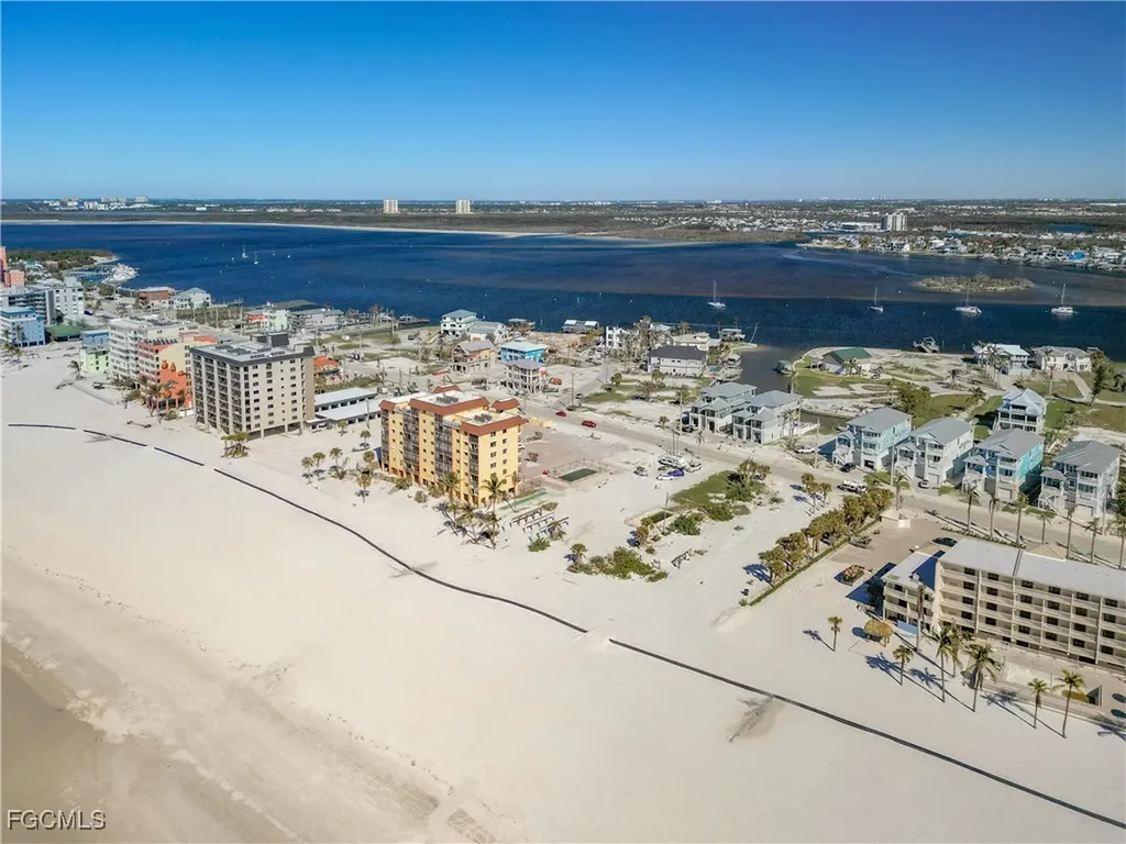 581 Carlos Circle Fort Myers Beach FL 33931