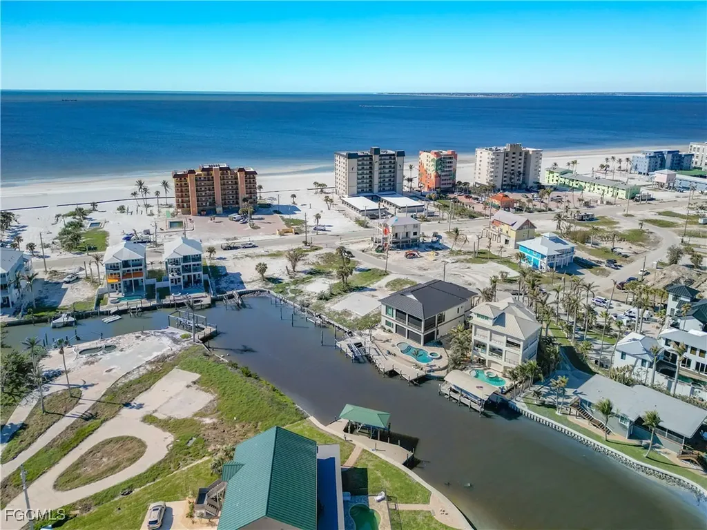 581 Carlos Circle Fort Myers Beach FL 33931