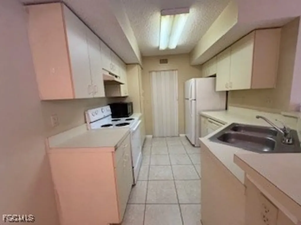 13535 Eagle Ridge Drive Fort Myers FL 33912