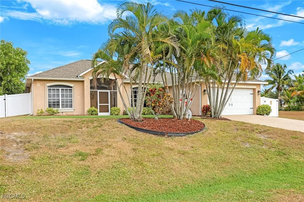 2427 NW 25th Street Cape Coral FL 33993