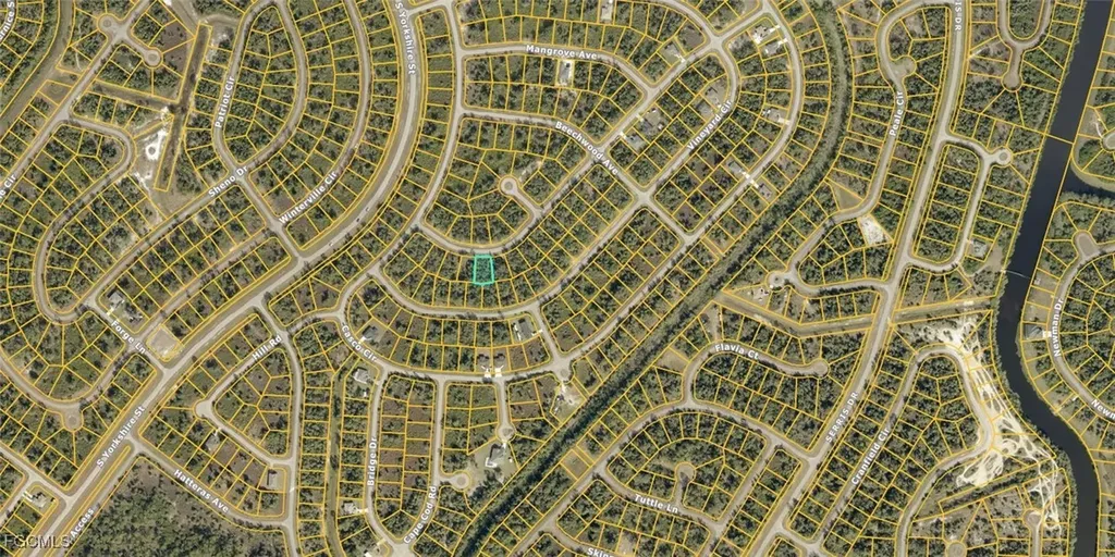 1147203405 Whaling Road North Port FL 34288