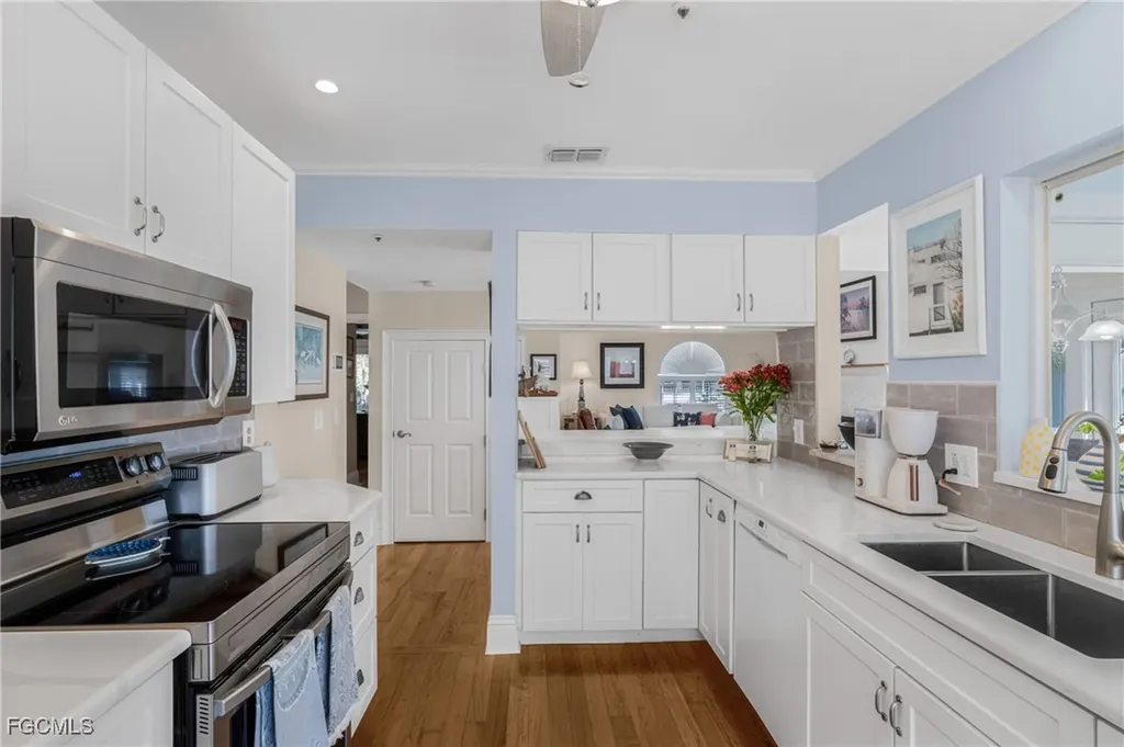 188 Bayview Avenue Fort Myers Beach FL 33931