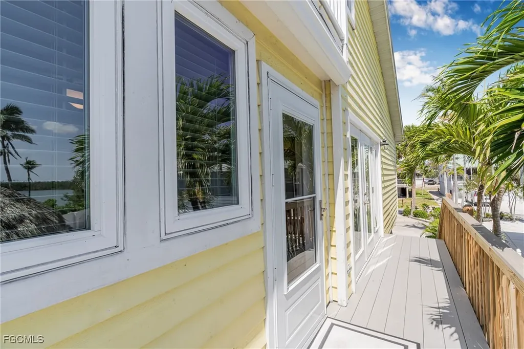 188 Bayview Avenue Fort Myers Beach FL 33931