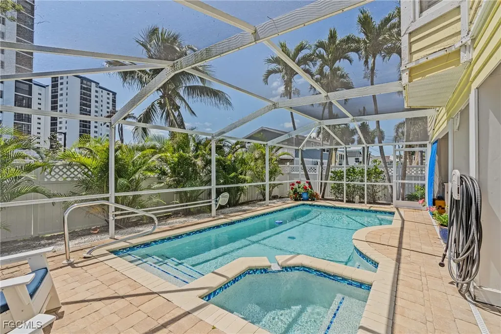 188 Bayview Avenue Fort Myers Beach FL 33931