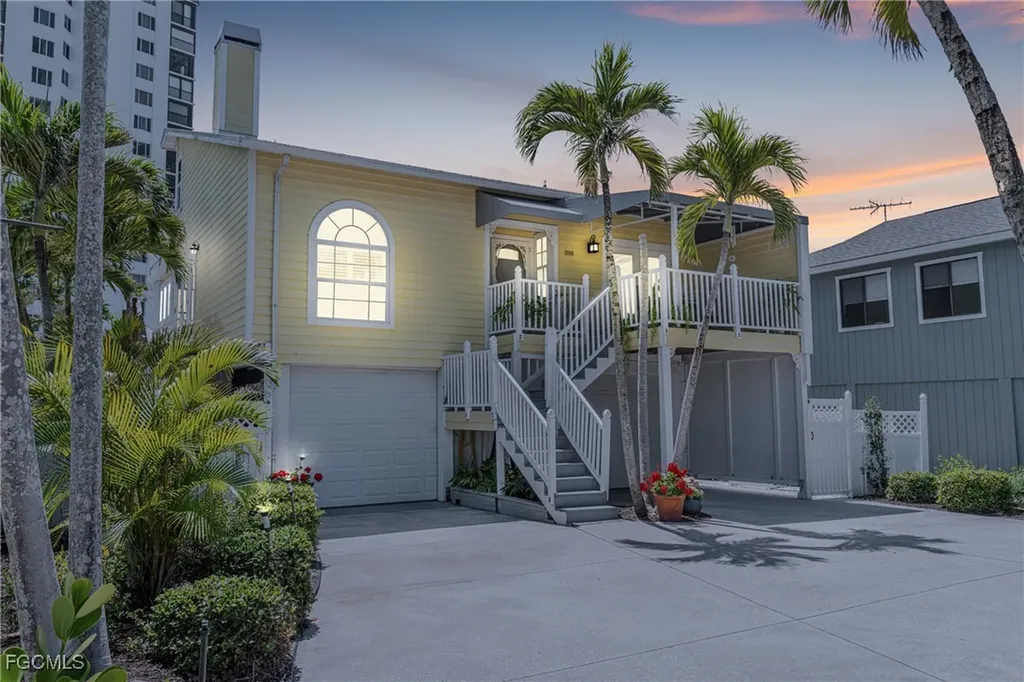 188 Bayview Avenue Fort Myers Beach FL 33931