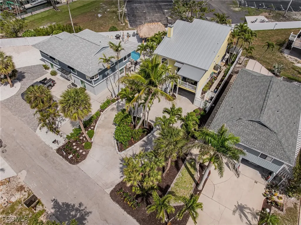 188 Bayview Avenue Fort Myers Beach FL 33931