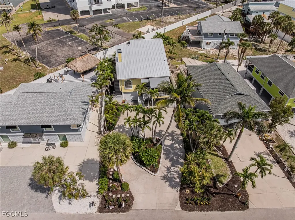 188 Bayview Avenue Fort Myers Beach FL 33931