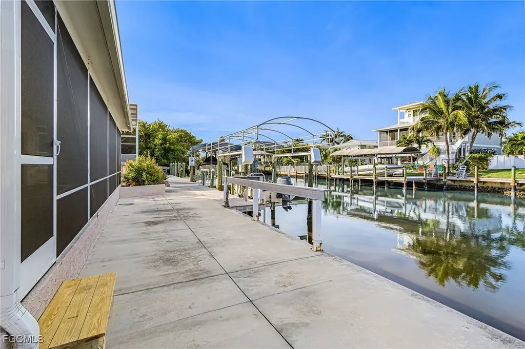 2355 Banana Street St. James City FL 33956