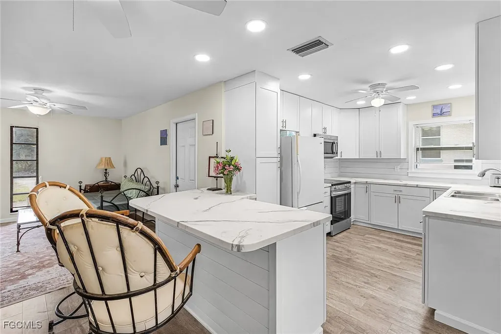 2355 Banana Street St. James City FL 33956