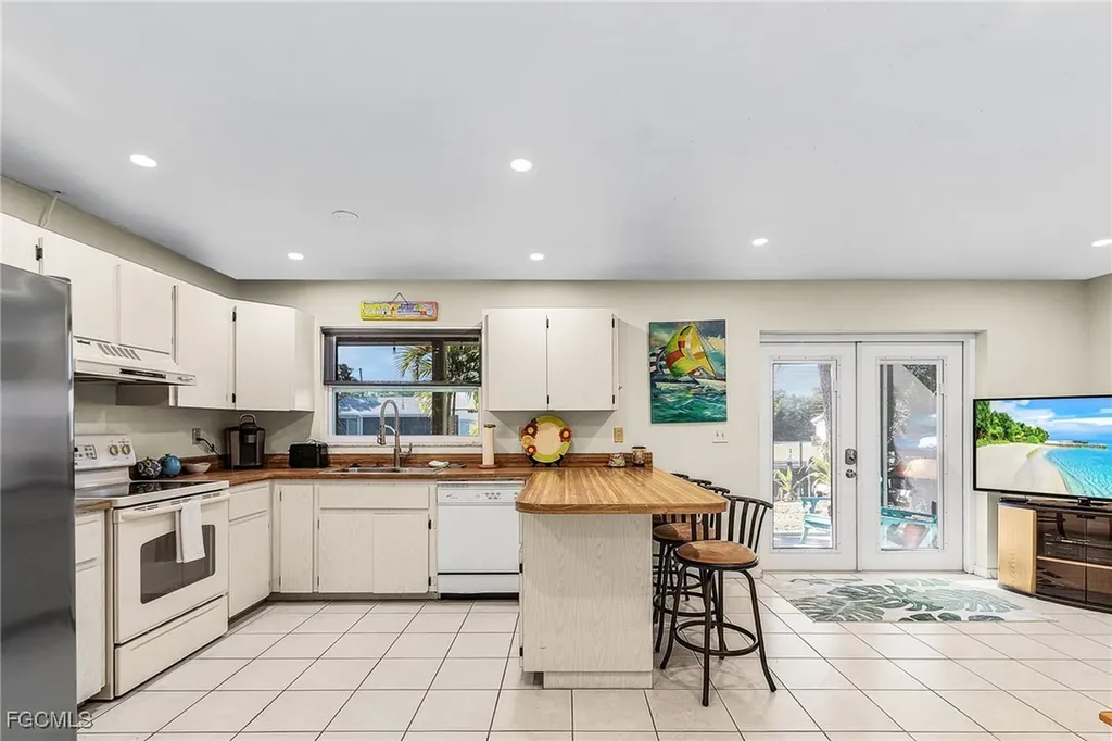 16201 Aura Lane Bokeelia FL 33922