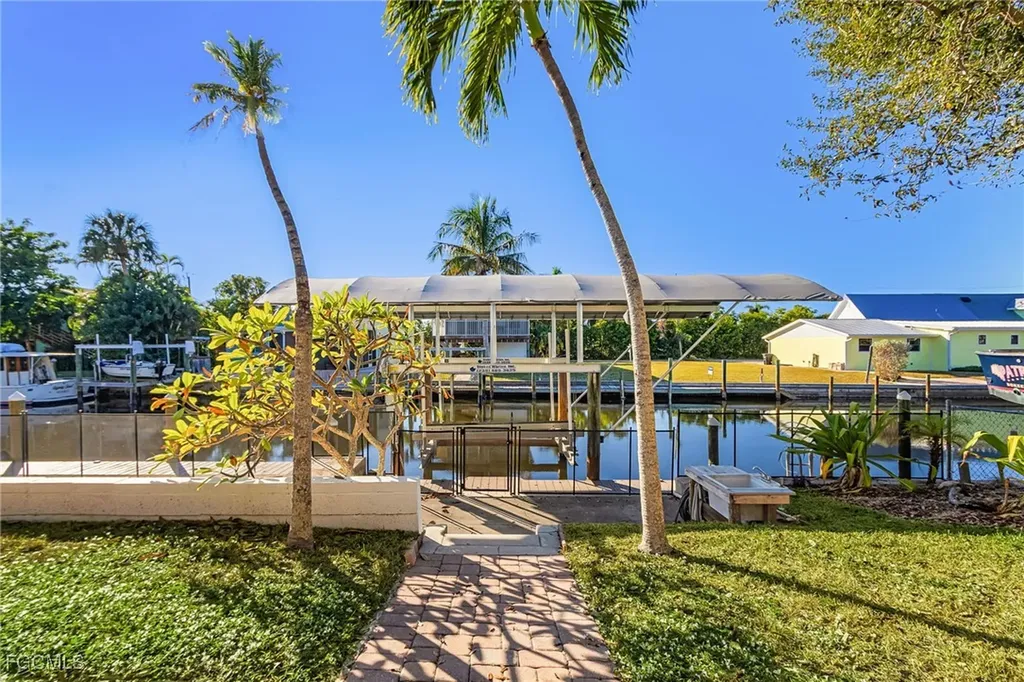 16201 Aura Lane Bokeelia FL 33922