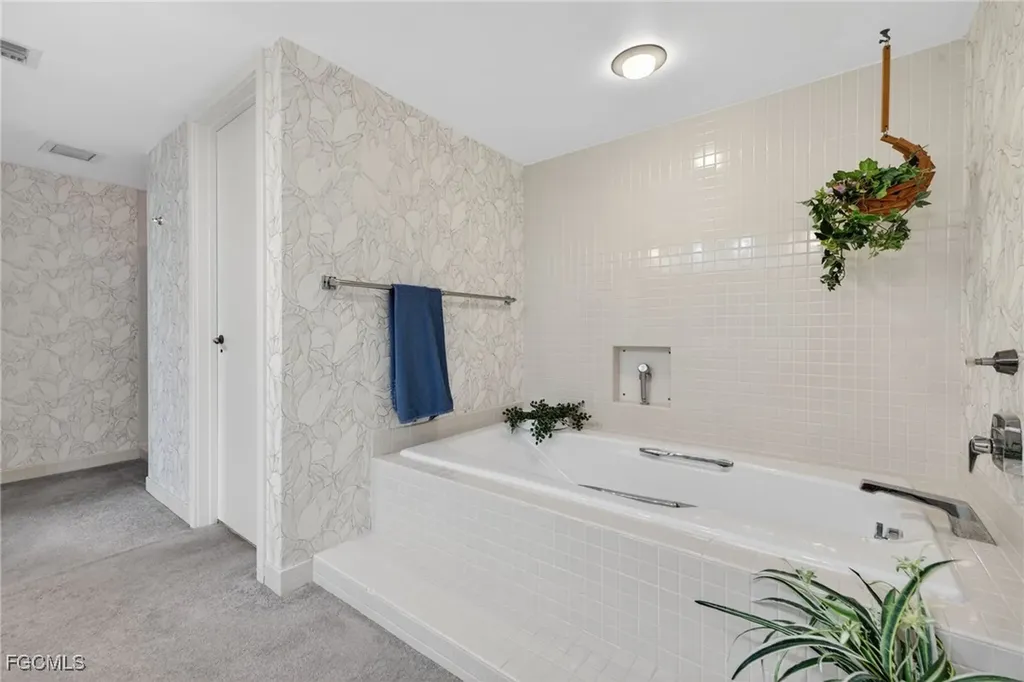 5260 S Landings Drive Fort Myers FL 33919