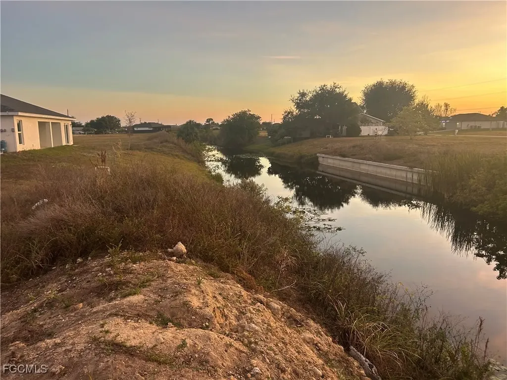 1500 NE 19th Place Cape Coral FL 33909