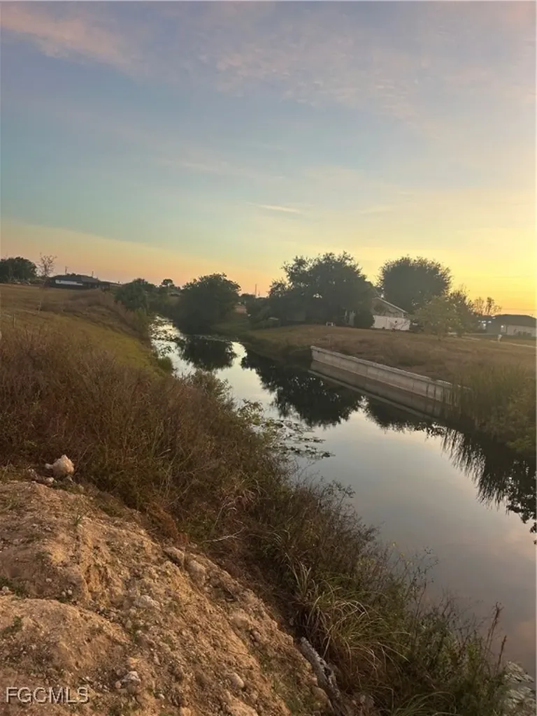 1500 NE 19th Place Cape Coral FL 33909