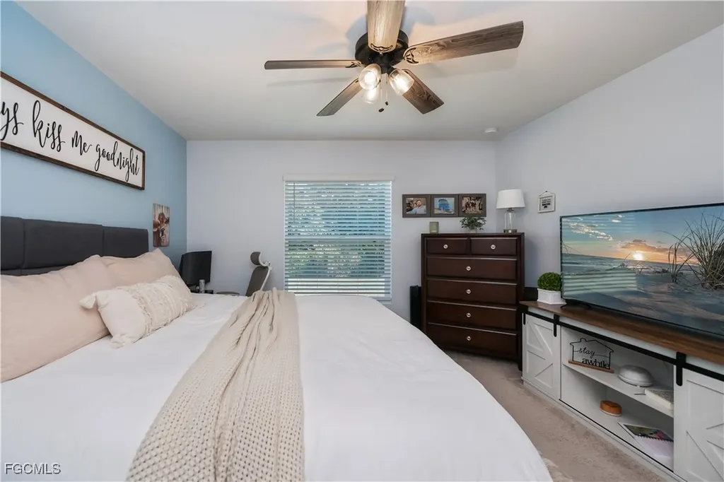 6058 S Moss Circle Labelle FL 33935