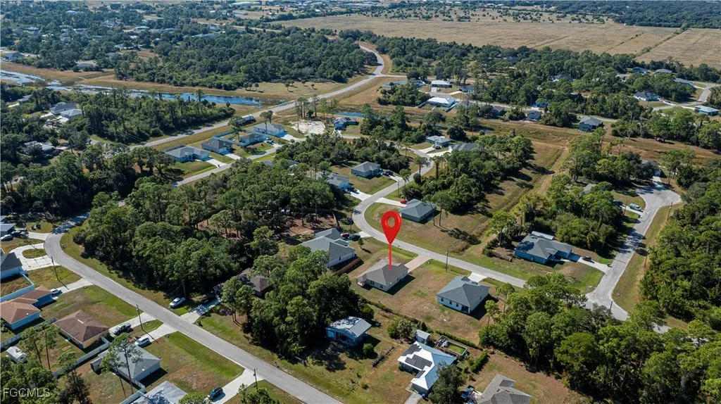 6058 S Moss Circle Labelle FL 33935