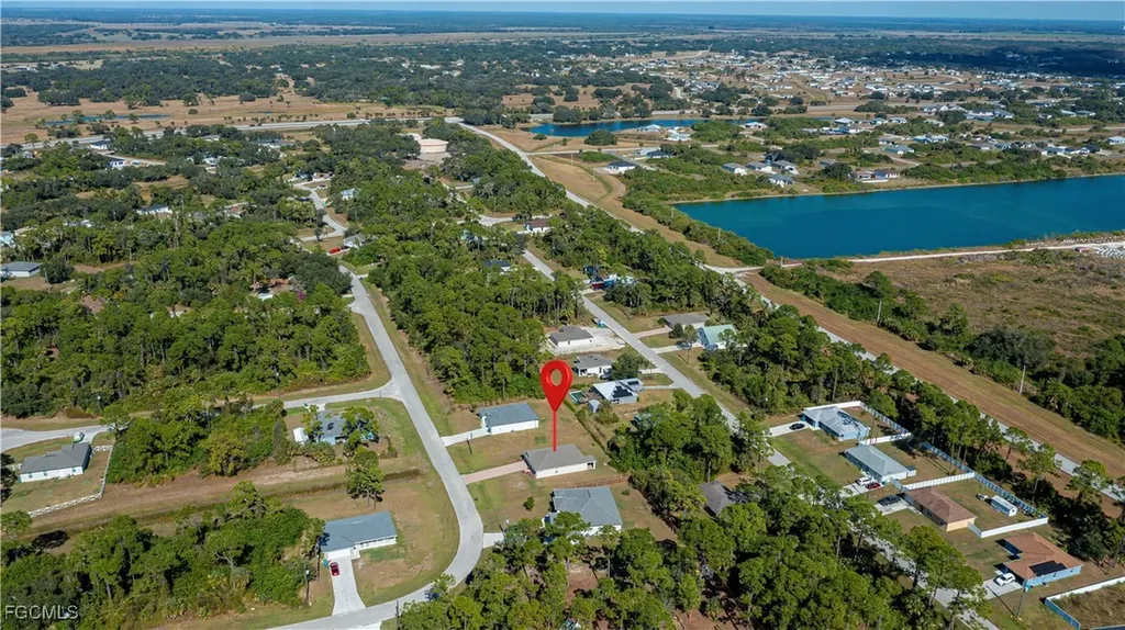 6058 S Moss Circle Labelle FL 33935