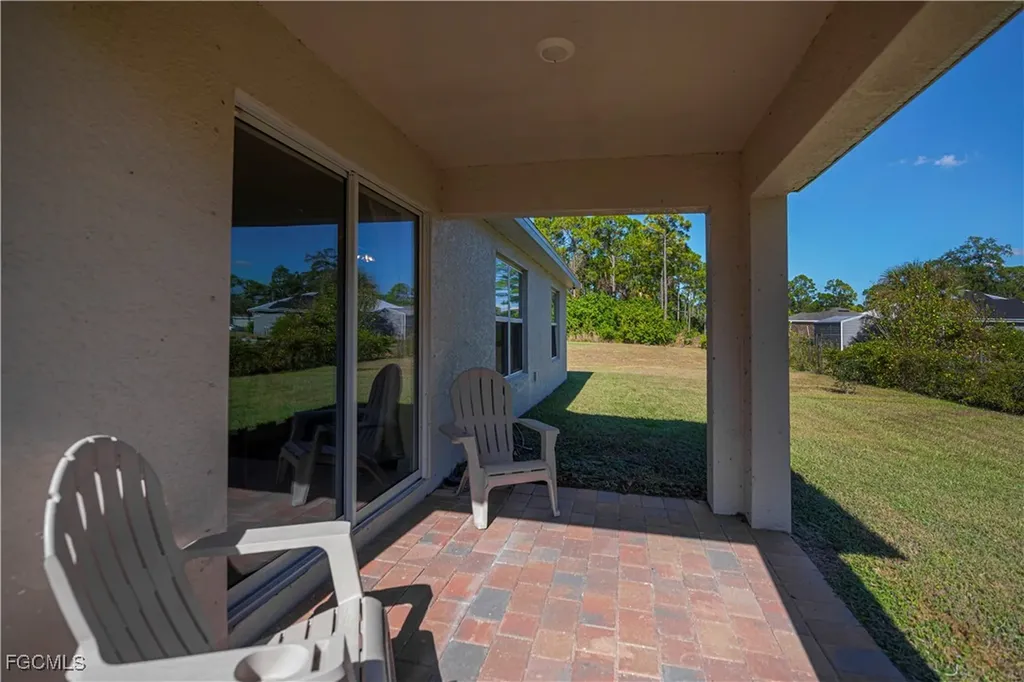 6058 S Moss Circle Labelle FL 33935