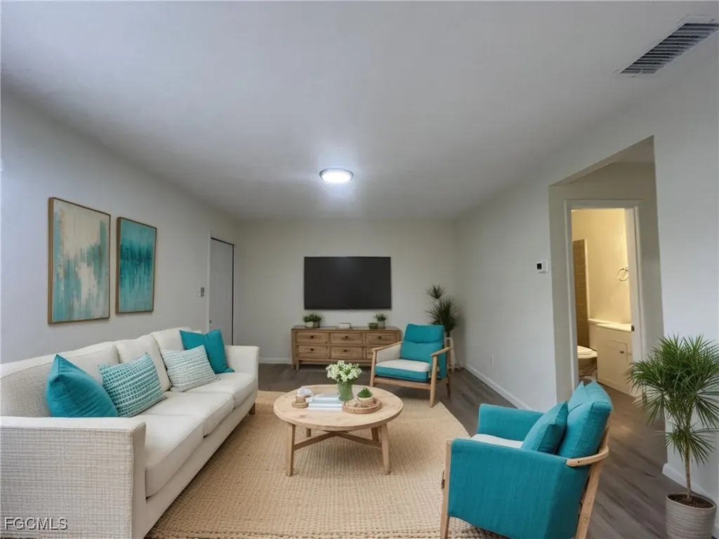 43 Tangelo Court Lehigh Acres FL 33936
