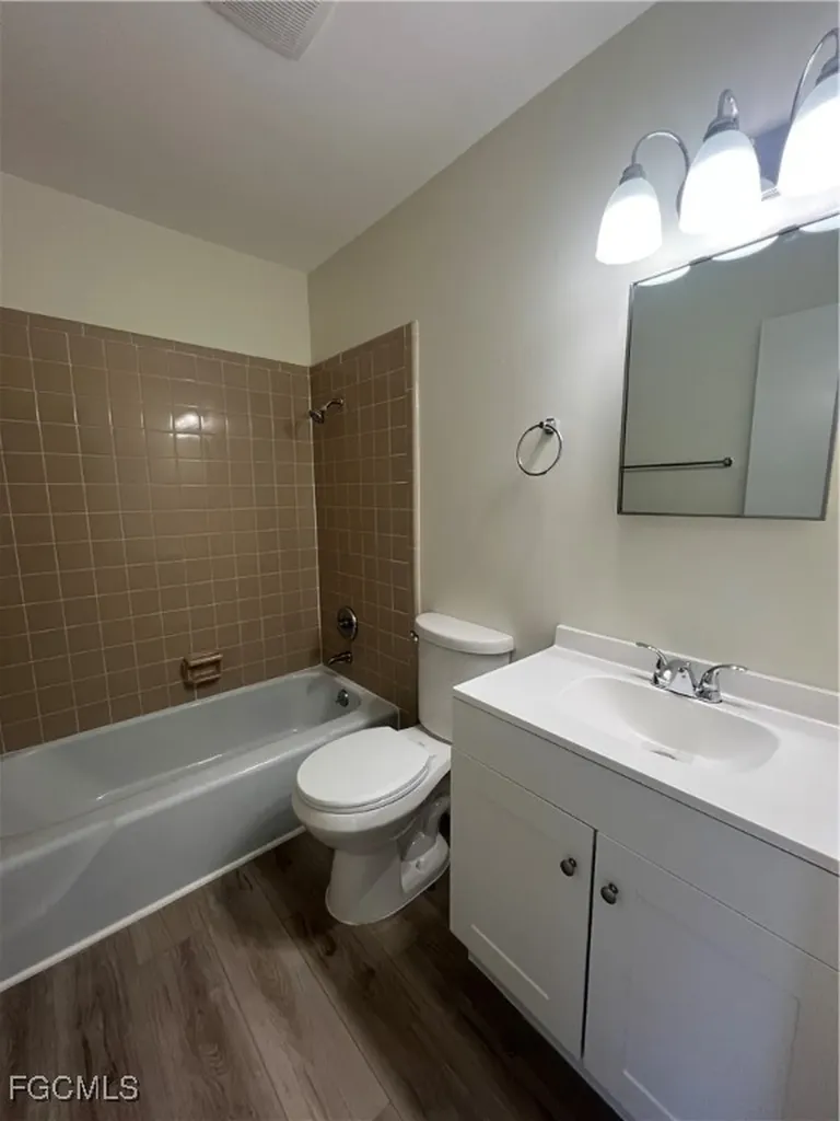 43 Tangelo Court Lehigh Acres FL 33936