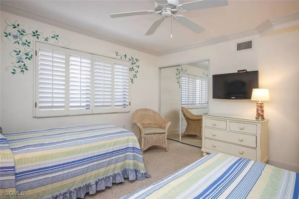 1401 Middle Gulf Drive Sanibel FL 33957