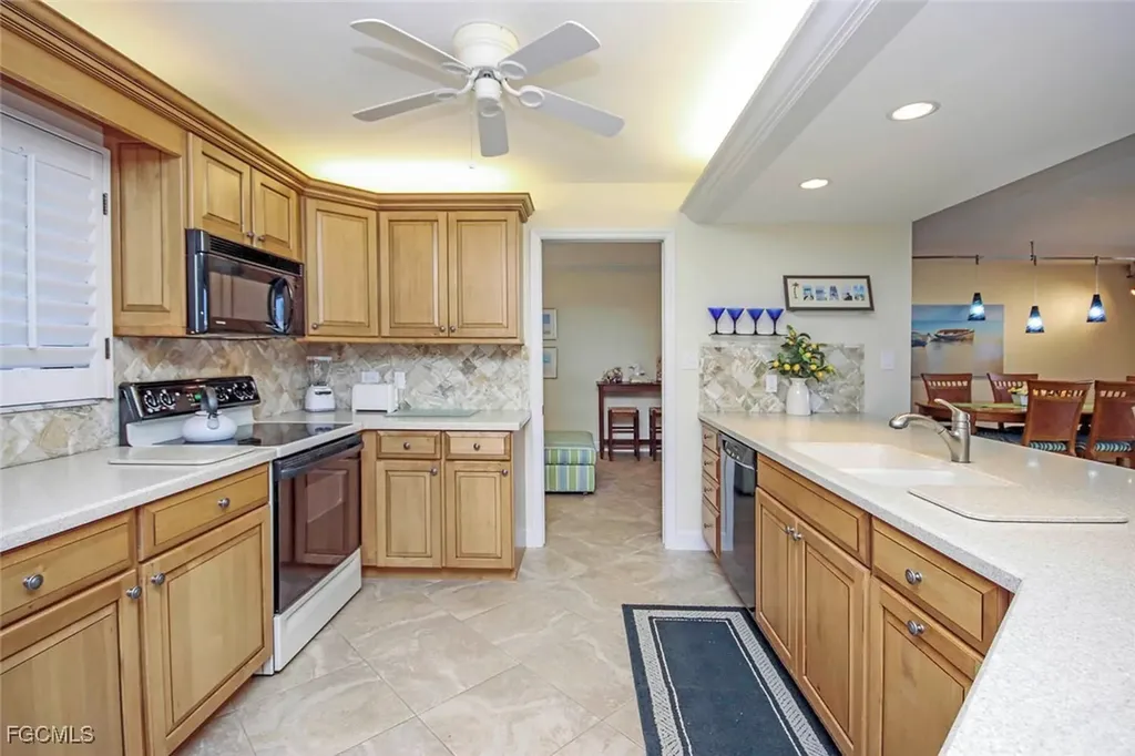 1401 Middle Gulf Drive Sanibel FL 33957