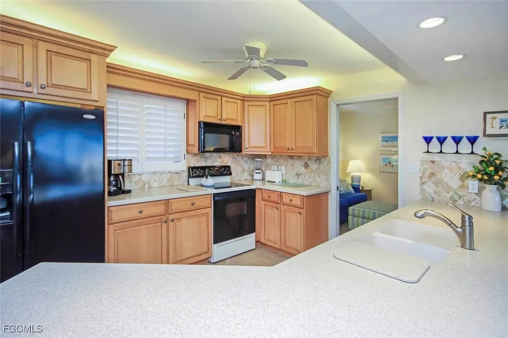 1401 Middle Gulf Drive Sanibel FL 33957