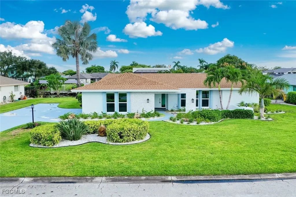 1358 Sheffield Way Fort Myers FL 33919