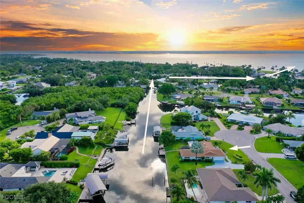 1358 Sheffield Way Fort Myers FL 33919