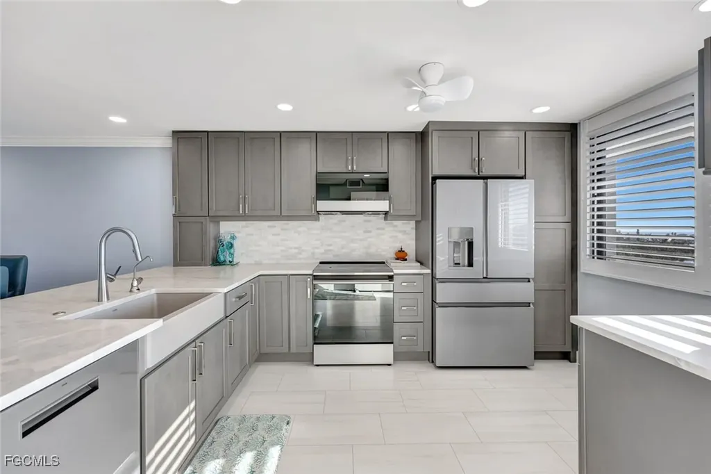 4253 Bay Beach Lane Fort Myers Beach FL 33931