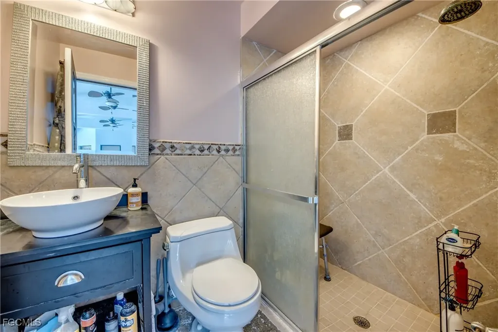 706 SW 6th Street Cape Coral FL 33991