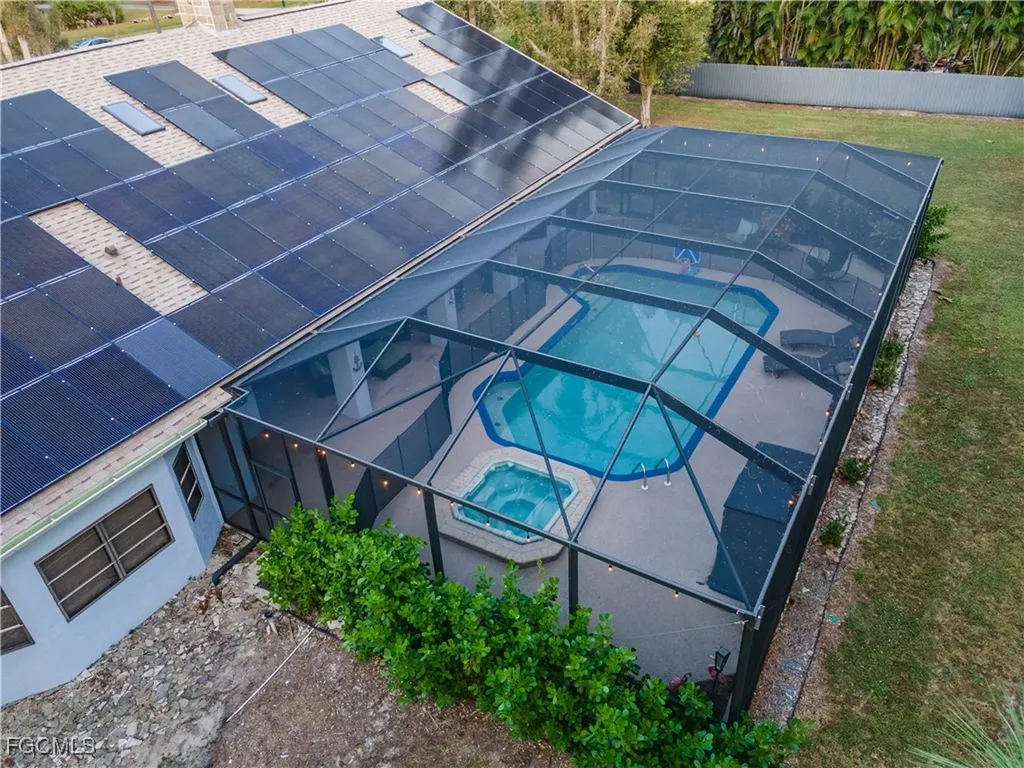 706 SW 6th Street Cape Coral FL 33991