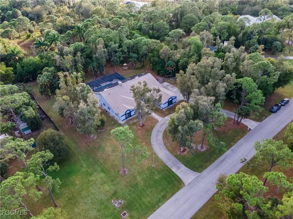 706 SW 6th Street Cape Coral FL 33991