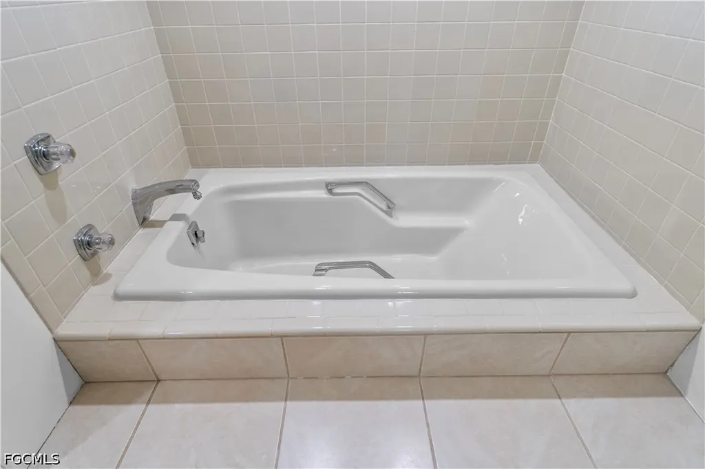 6216 Cougar Run Fort Myers FL 33908