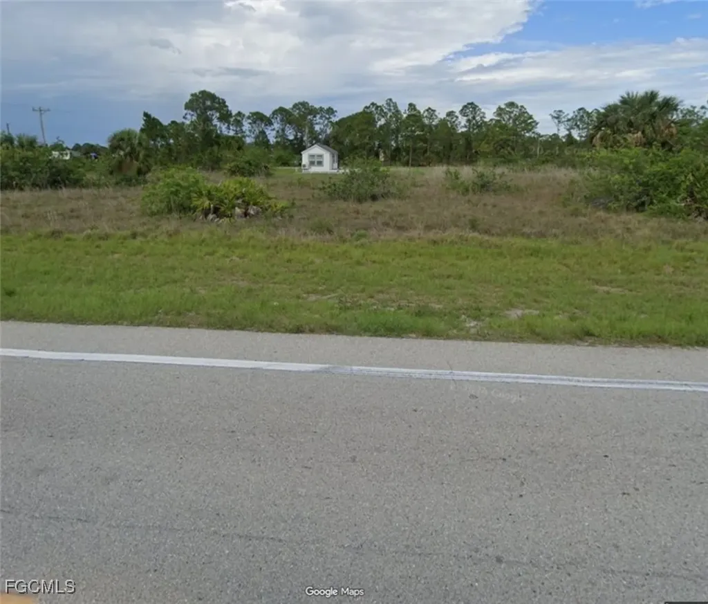 1039 Bell Boulevard S Lehigh Acres FL 33974
