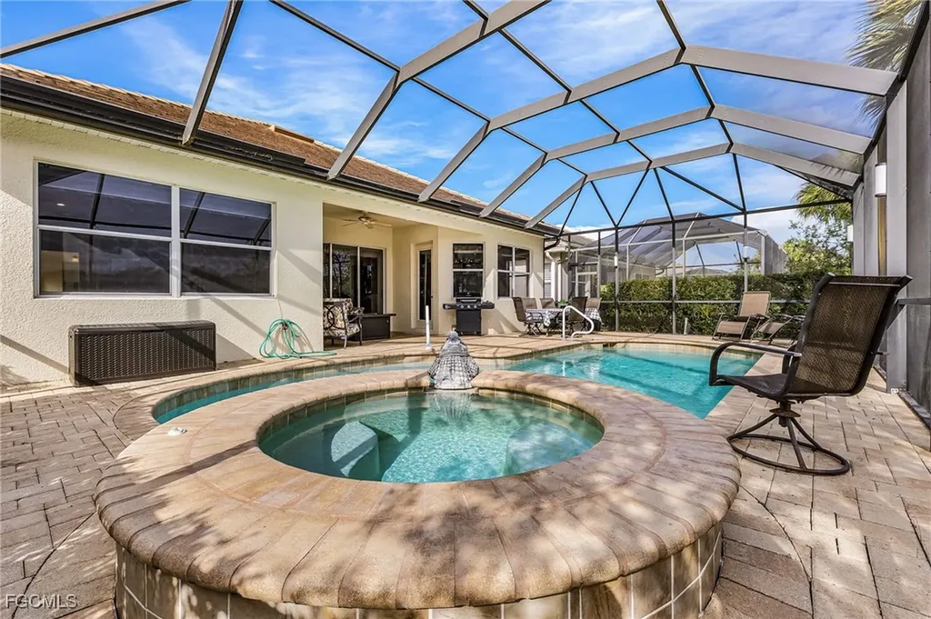 3900 Lakeview Isle Court Fort Myers FL 33905