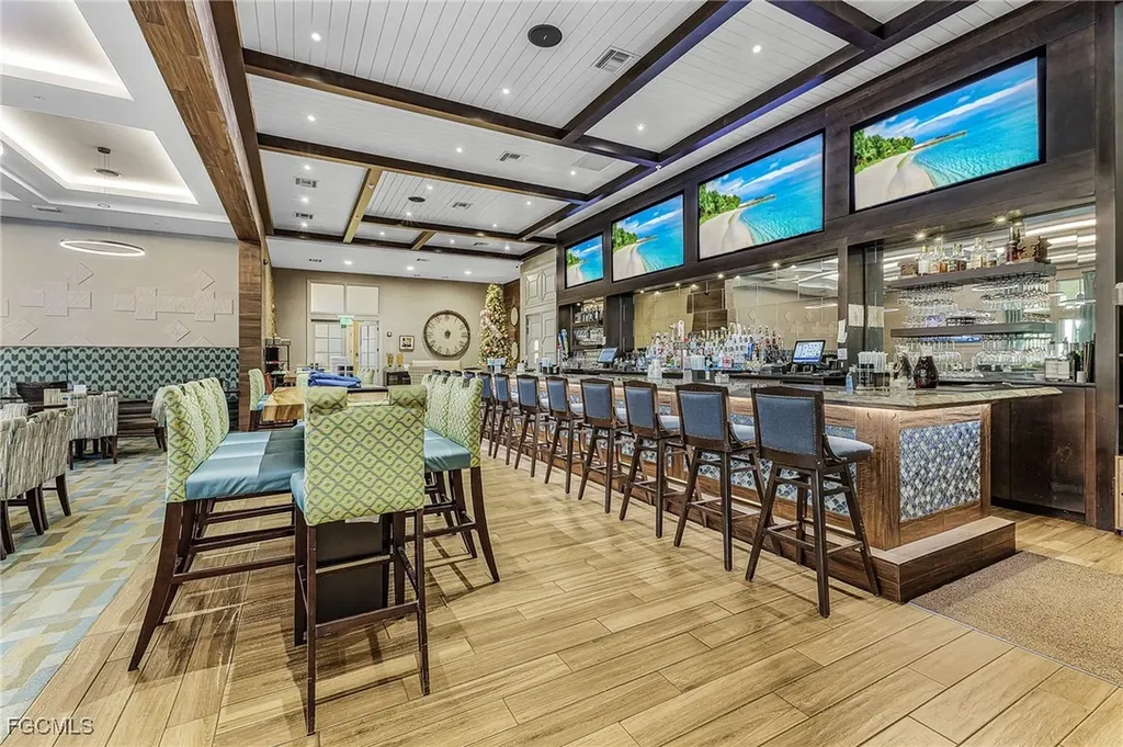 3900 Lakeview Isle Court Fort Myers FL 33905