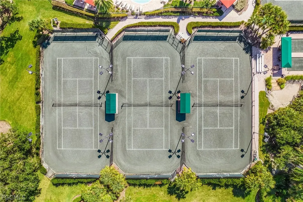 3900 Lakeview Isle Court Fort Myers FL 33905