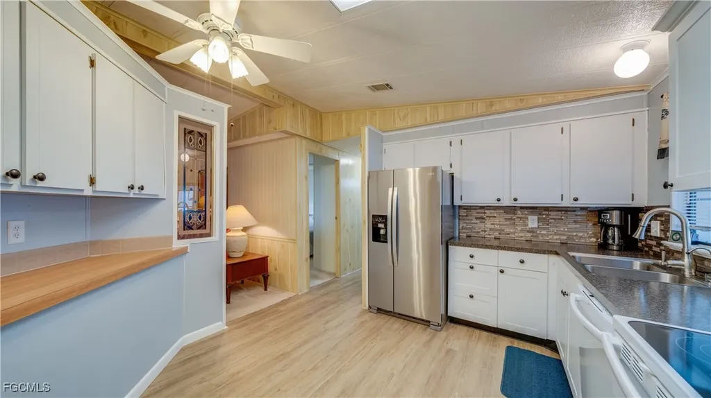 620 Horizon Drive North Fort Myers FL 33903