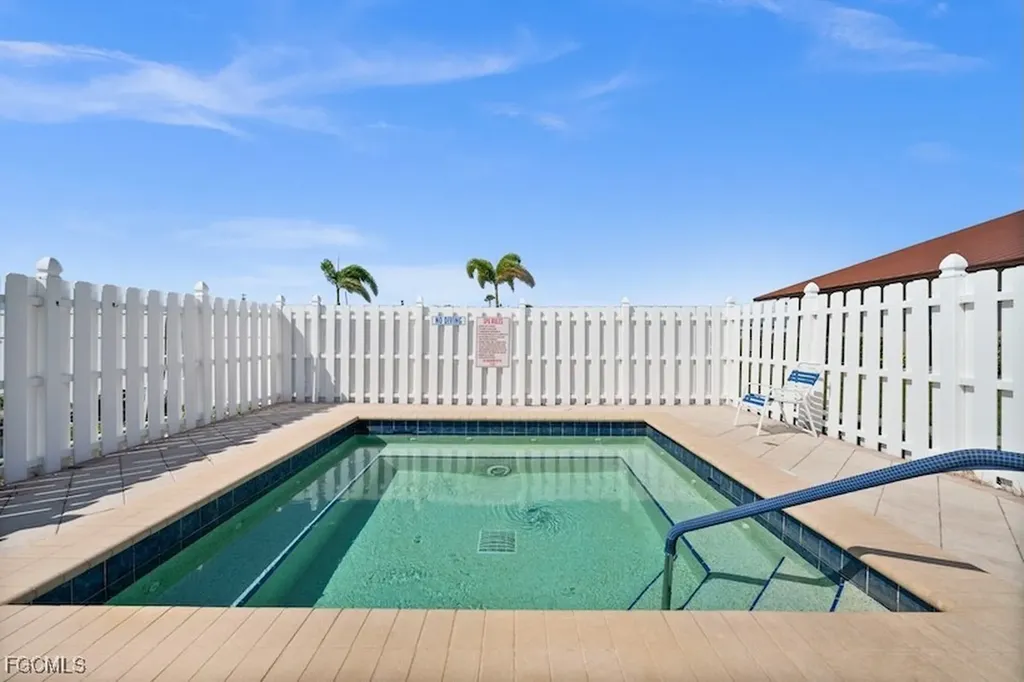 620 Horizon Drive North Fort Myers FL 33903