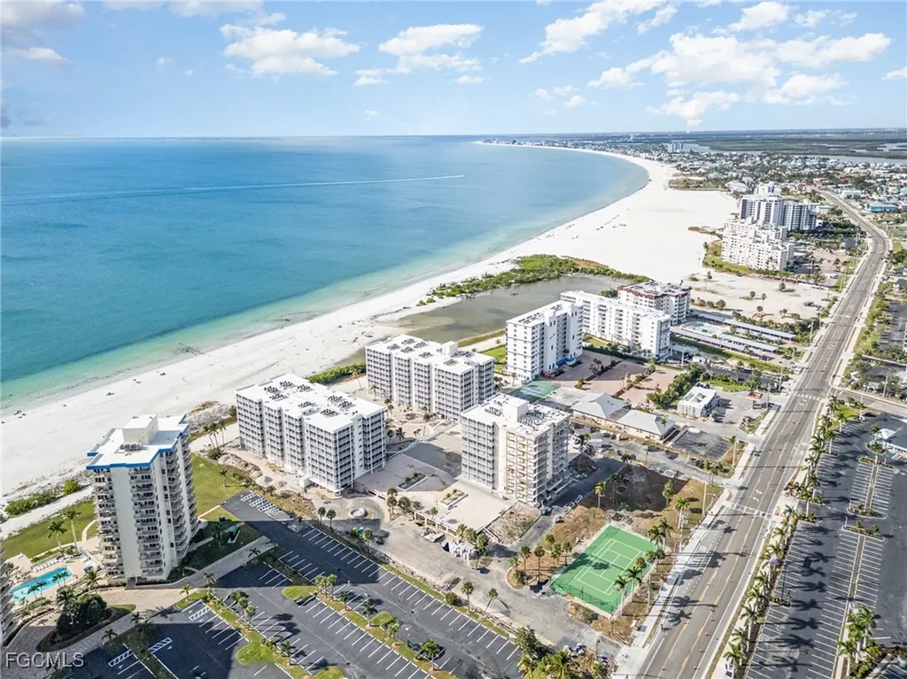 Fort Myers Beach FL, 7150 Estero Boulevard, Unit 800
